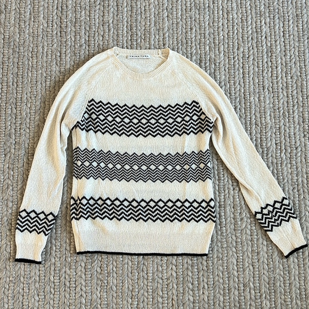 Trina Turk lightweight sweater